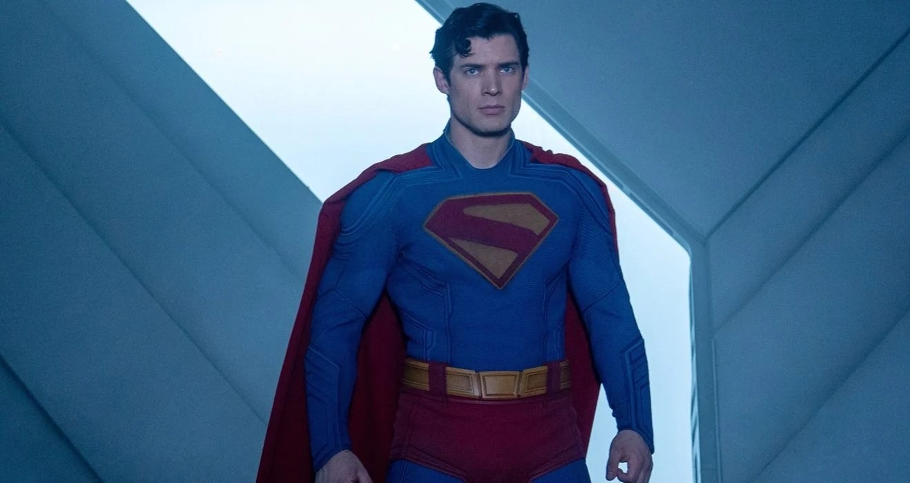 Superman de James Gunn ganha trailer iMax arrebatador